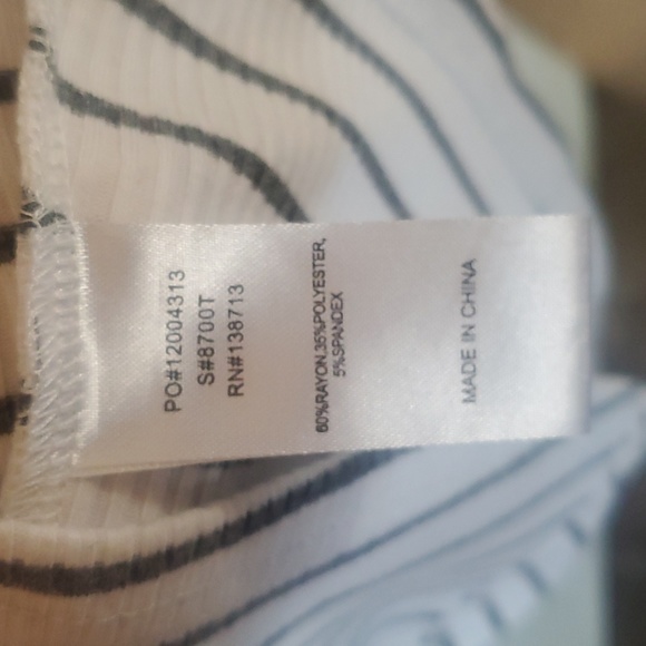 Doe & Rae Tshirt - Picture 4 of 4